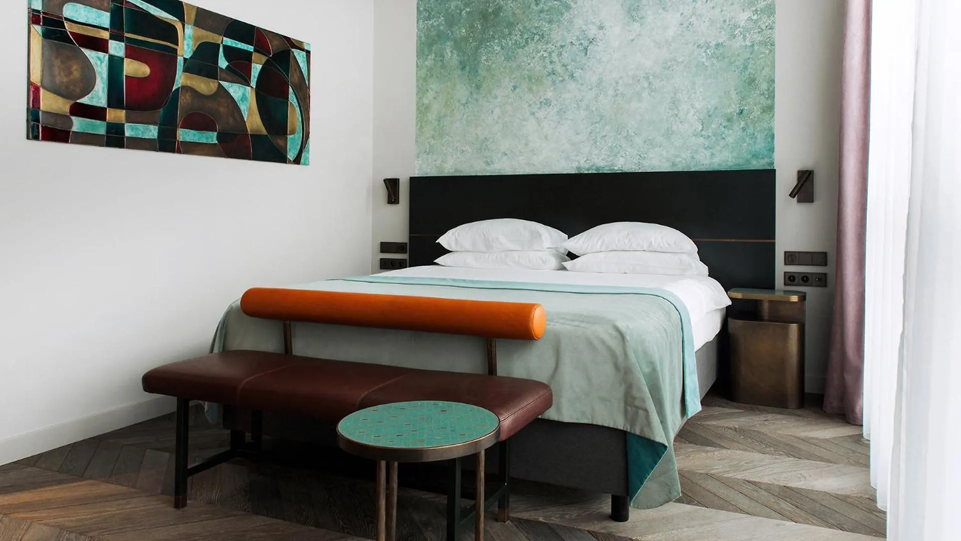 Cyrus Hotel Breslau 5*,